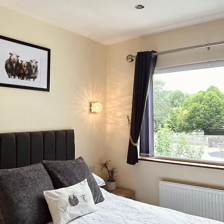 Stiles Of 3* Ambleside